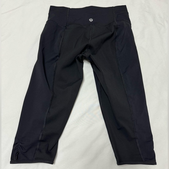 Lululemon Bandha Crop - Picture 8 of 10